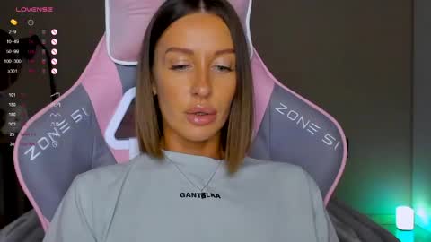 Tina online show from 05/22/26, 10:43