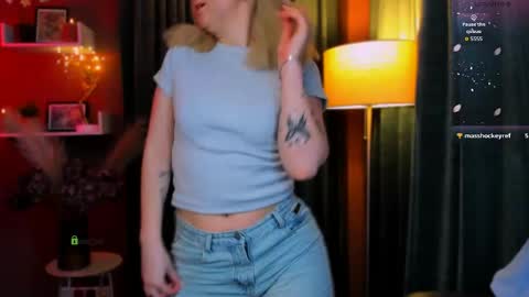 tina_golden1 online show from 04/20/26, 07:04