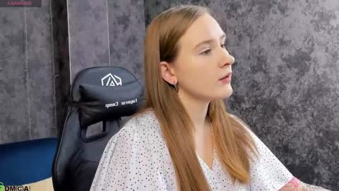 Snapshot of tina_hicks chatting on 02/07/26, 09:24 Stella online show from 02/07/26, 09:24