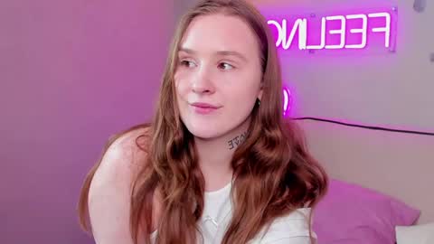 Stella online show from 04/23/26, 09:19