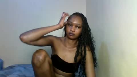 Tina online show from 12/05/25, 01:20