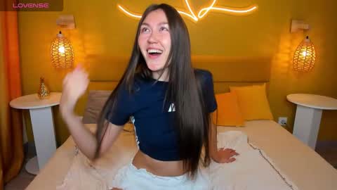 Tina  online show from 09/13/25, 01:38