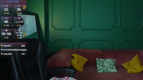 tina_tayllor__ online show from 03/11/26, 01:44