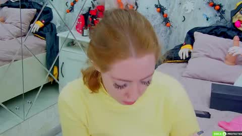 Tina online show from 10/27/25, 03:32