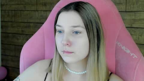 TinaBurton online show from 04/06/26, 04:41