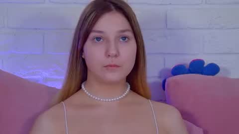 TinaBurton online show from 06/11/26, 05:00