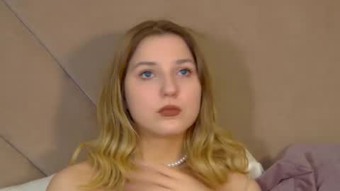 TinaBurton online show from 06/18/26, 04:55