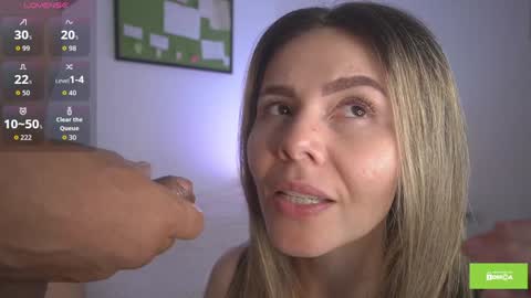 Snapshot of tinacb chatting on 02/19/26, 01:01 tinacb online show from 02/19/26, 01:01