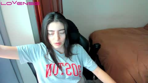 Tina online show from 04/10/26, 07:51