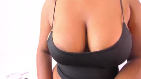 Tina online show from 11/16/25, 12:00