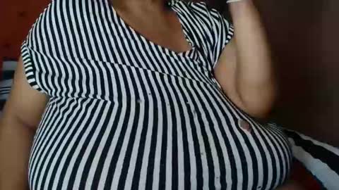 tinagiant online show from 04/20/26, 08:17