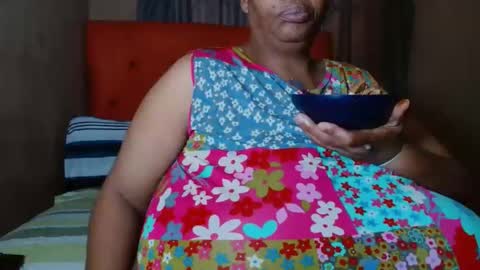 tinagiant online show from 04/21/26, 08:09