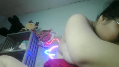 tini_bei online show from 04/27/26, 04:16