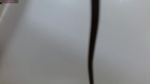 tinisweet online show from 09/11/25, 12:16