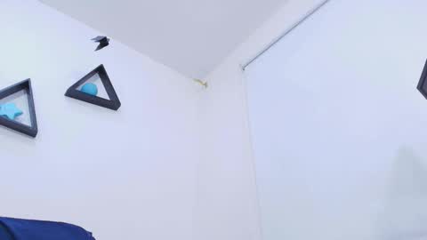 tinkerbell online show from 11/18/25, 07:18