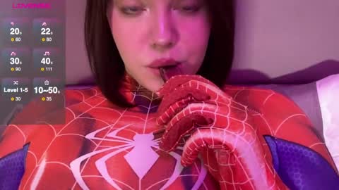 Snapshot of tinkerdinky chatting on 02/19/25, 07:39 Polly online show from 02/19/25, 07:39