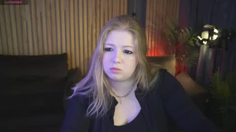 TinkerrBelll online show from 05/30/26, 07:11
