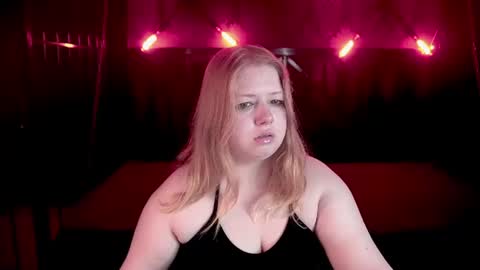 TinkerrBelll online show from 06/09/26, 07:03