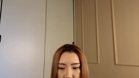 Snapshot of tinki_winkii chatting on 09/29/25, 06:29 Tina online show from 09/29/25, 06:29