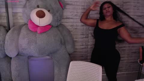 Tinna Goddess online show from 04/02/26, 10:57