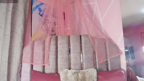 tinna noa online show from 02/03/26, 02:53