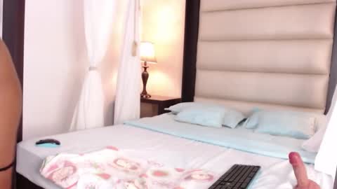 Tina online show from 10/10/25, 08:19