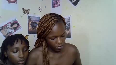 Snapshot of tinnie_e chatting on 01/08/26, 10:01 tinnie_e online show from 01/08/26, 10:01