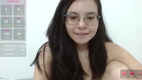 Snapshot of tiny_caroline chatting on 02/07/25, 06:03 Tiny Caroline online show from 02/07/25, 06:03