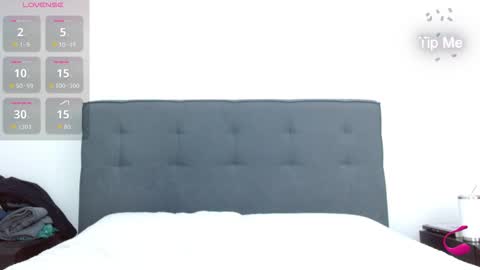 Tiny Caroline online show from 03/11/26, 09:32