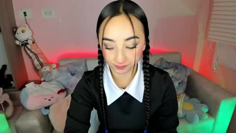 tiny_cora online show from 05/09/26, 04:34