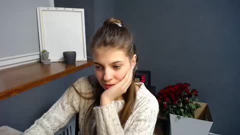 Snapshot of tiny_felicity chatting on 02/21/25, 11:33 Gloria online show from 02/21/25, 11:33