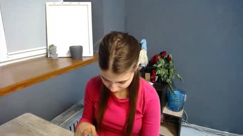 Gloria online show from 03/01/25, 07:51