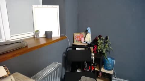 Snapshot of tiny_felicity chatting on 03/07/25, 07:30 Gloria online show from 03/07/25, 07:30