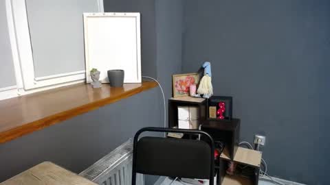 Snapshot of tiny_felicity chatting on 03/11/25, 07:15 Gloria online show from 03/11/25, 07:15