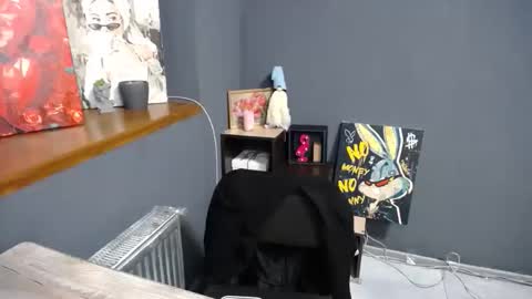 Snapshot of tiny_felicity chatting on 09/12/25, 06:35 Gloria online show from 09/12/25, 06:35