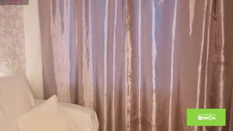 Lily online show from 11/25/25, 06:35