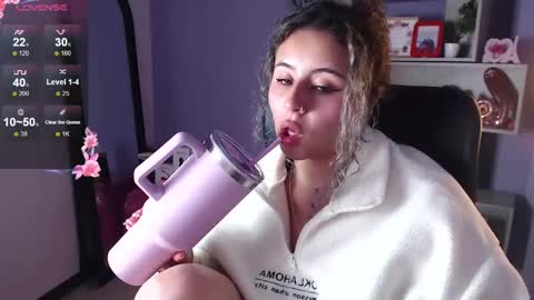 tiny online show from 02/26/25, 08:59