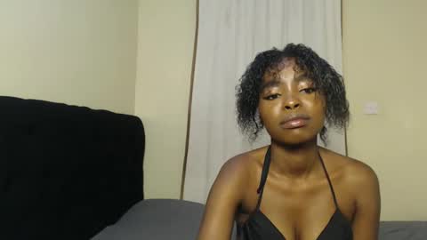 Snapshot of tiny_spoiler chatting on 01/17/25, 02:39 tiny_spoiler online show from 01/17/25, 02:39