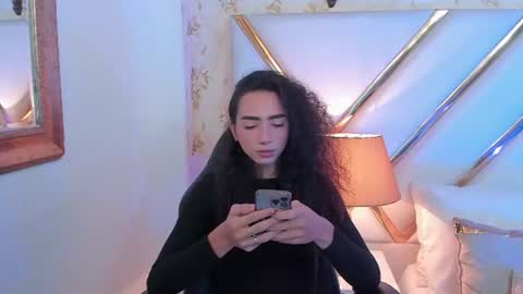Snapshot of tiny_thomm chatting on 07/26/26, 06:04 Thomm Independent Model online show from 07/26/26, 06:04