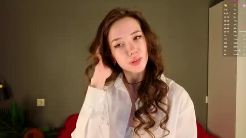 Snapshot of tinyanie chatting on 03/01/26, 08:00 Annie online show from 03/01/26, 08:00