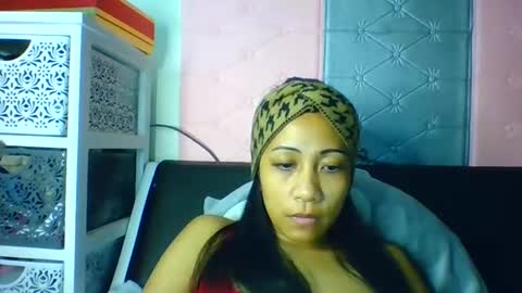 Snapshot of tinyasian911718 chatting on 12/10/24, 06:28 Tinyasian911718 sweetinyasian instagram online show from 12/10/24, 06:28