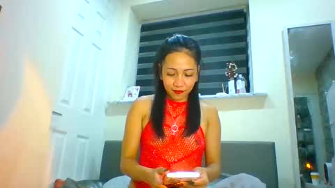 Snapshot of tinyasian911718 chatting on 01/23/25, 08:02 Tinyasian911718 sweetinyasian instagram online show from 01/23/25, 08:02