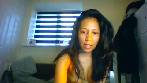 Snapshot of tinyasian911718 chatting on 03/09/25, 05:06 Tinyasian911718 sweetinyasian instagram online show from 03/09/25, 05:06