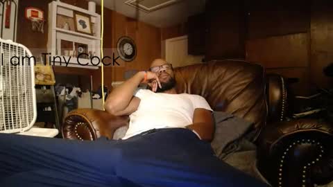 tinycock_1979 online show from 11/05/25, 06:24