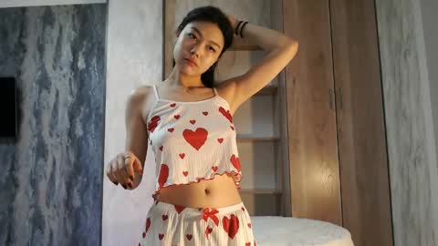 Snapshot of tinykawaii chatting on 04/16/26, 03:07 Tina extra tips in PVT online show from 04/16/26, 03:07