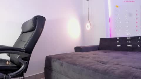 Luna  online show from 01/23/25, 10:11