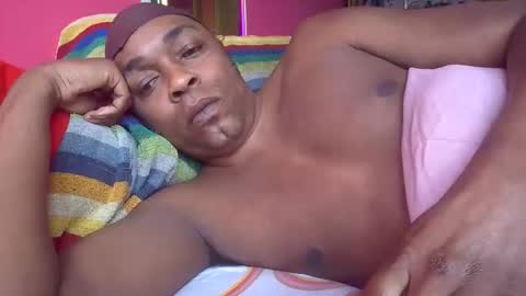 Snapshot of tinypoodledick chatting on 03/20/26, 07:08 littledpoodledick online show from 03/20/26, 07:08