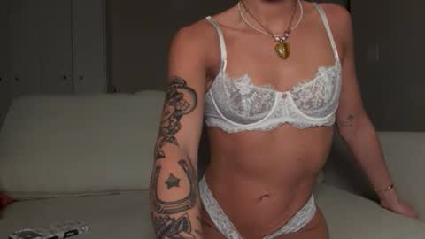 tinytayy online show from 04/02/26, 01:25