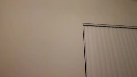 Snapshot of tinytittytia chatting on 01/18/25, 04:04 Tia online show from 01/18/25, 04:04