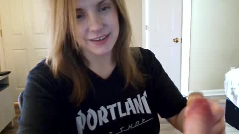 Snapshot of tinywithtiddies chatting on 02/25/26, 05:17 tinywithtiddies online show from 02/25/26, 05:17